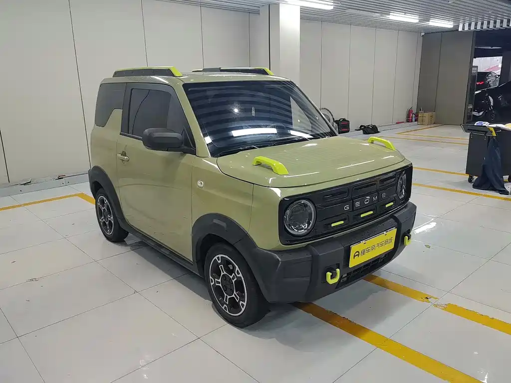 Geely Galaxy Panda 2023