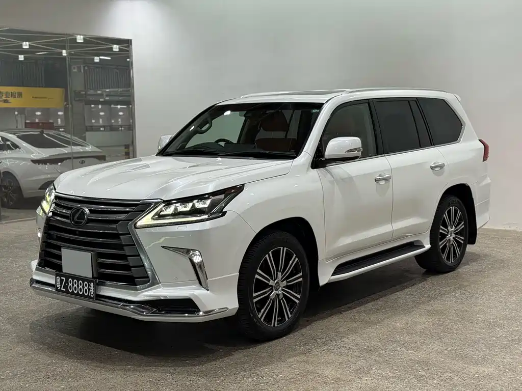 Lexus LX 2026 — фото 1