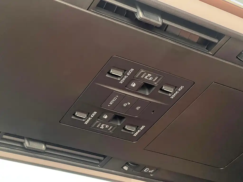 Toyota Vellfire 2025 — фото 23