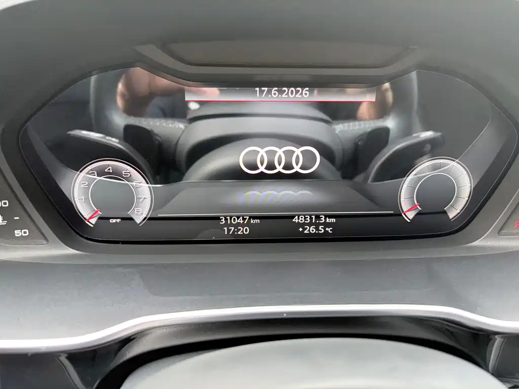 Audi Q3 2022 — фото 10