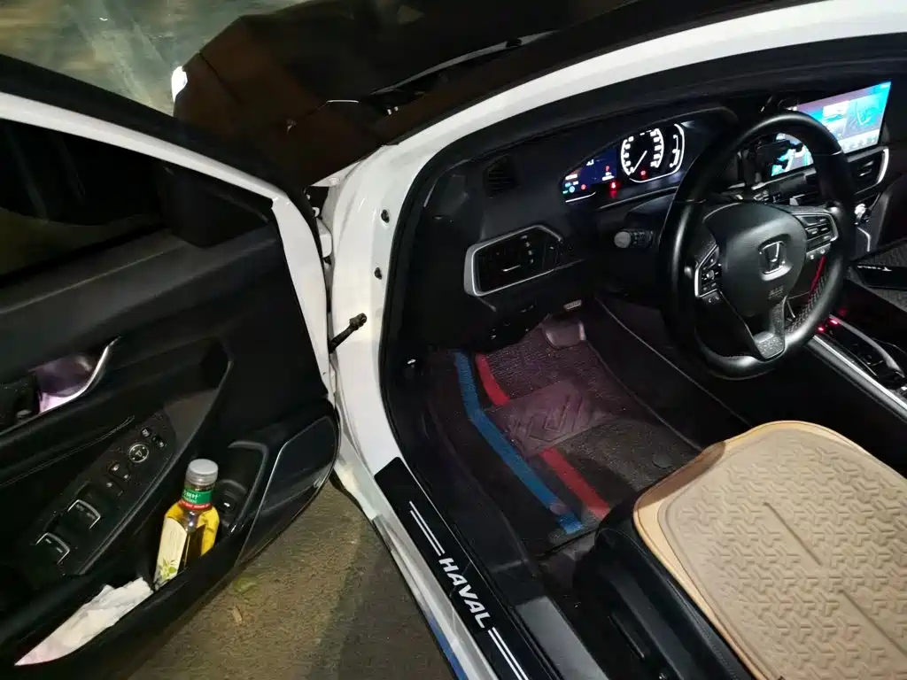 Honda Accord 2020 — фото 12