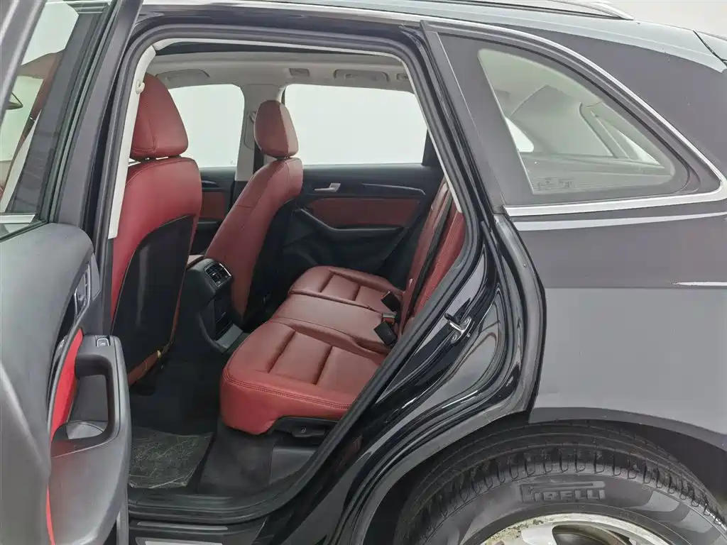 Audi Q5 2015 — фото 15