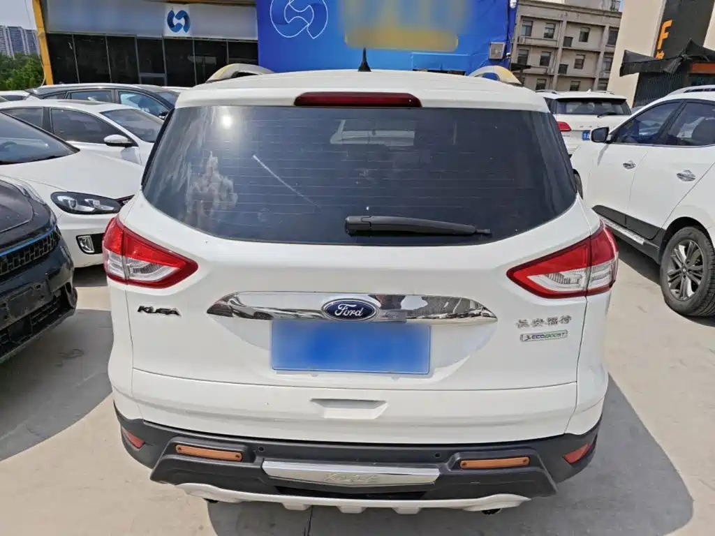Ford Kuga 2015 — фото 6