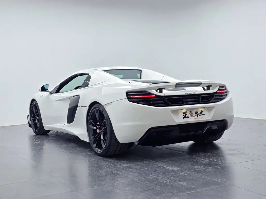 McLaren 12C 2015 — фото 9