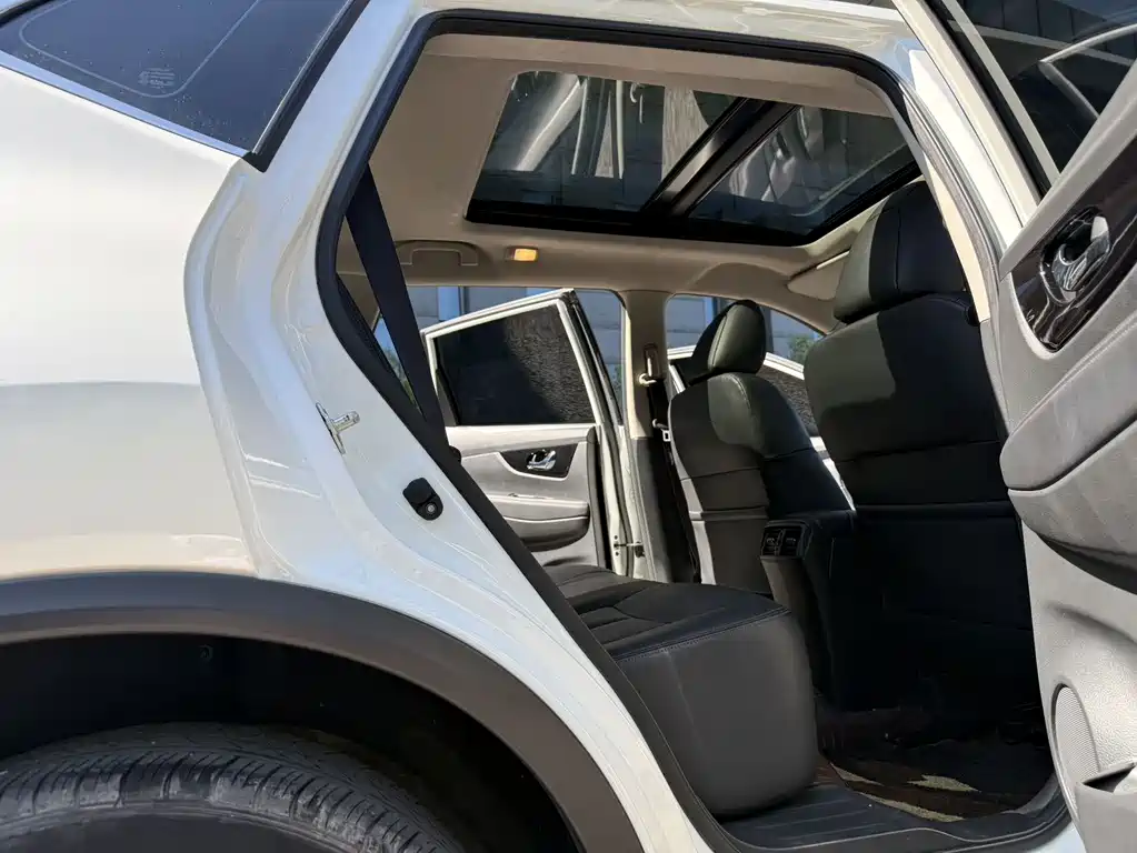 Nissan X-Trail 2023 — фото 14