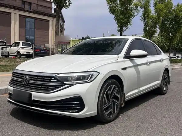 Volkswagen Sagitar 2023