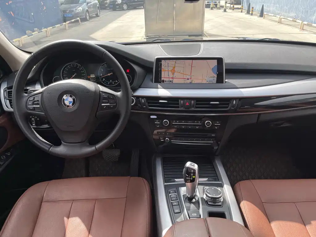 BMW X5 2017 — фото 13