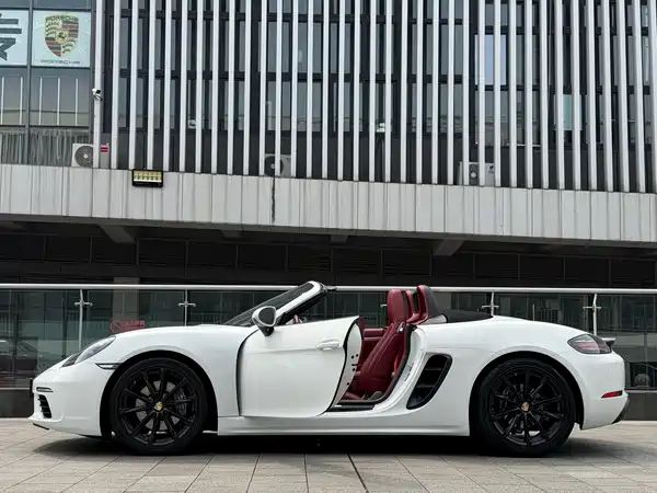 Porsche 718 2021