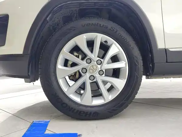 BAIC Shenbao X35 2018