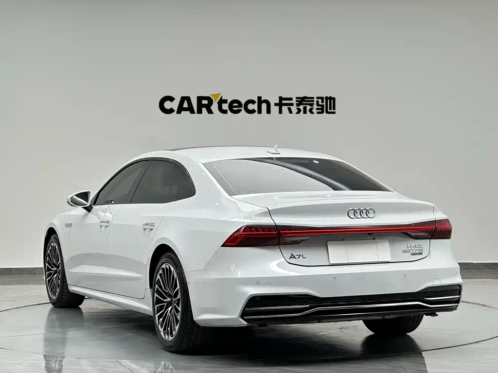 Audi A7L 2022 — фото 6
