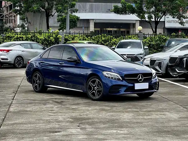 Mercedes-Benz C-Class 2021