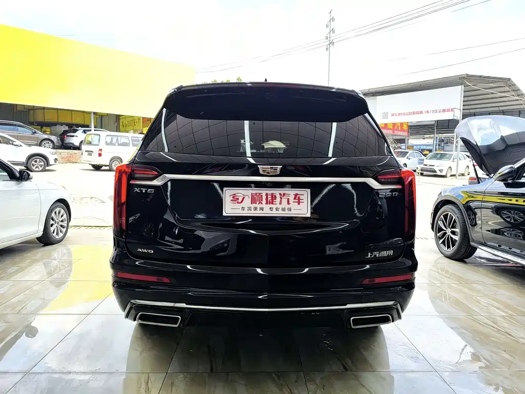 Cadillac XT6 2021 — фото 10