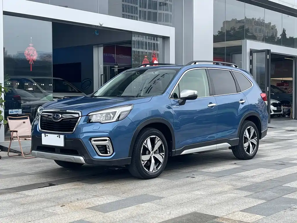 Subaru Forester 2020 — фото 20