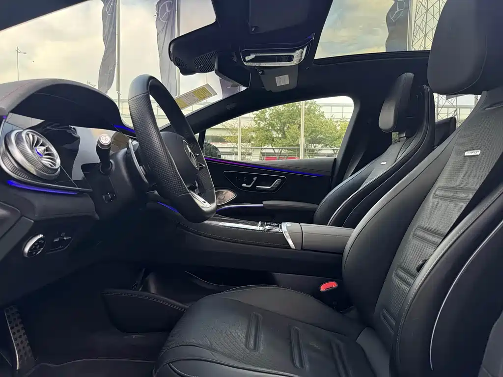 Mercedes-Benz EQS AMG 2026 — фото 10