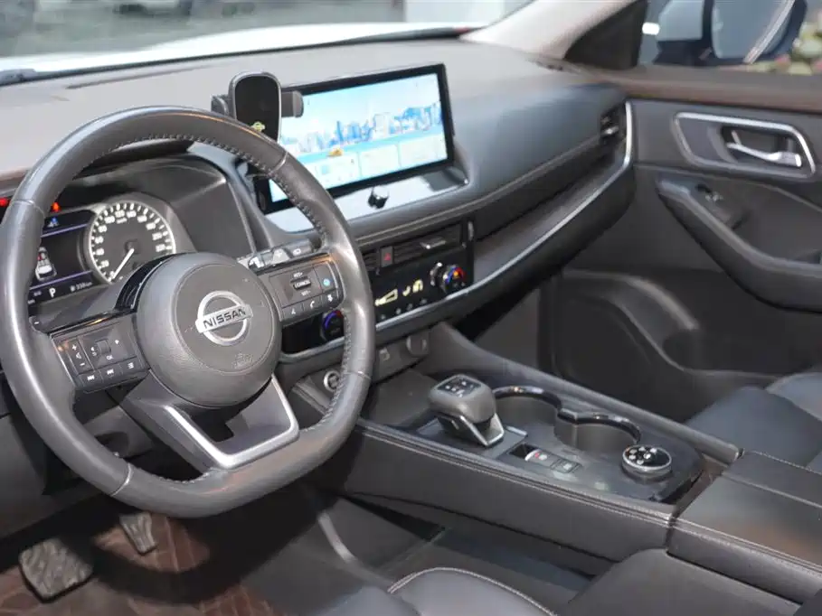 Nissan X-Trail 2022 — фото 10