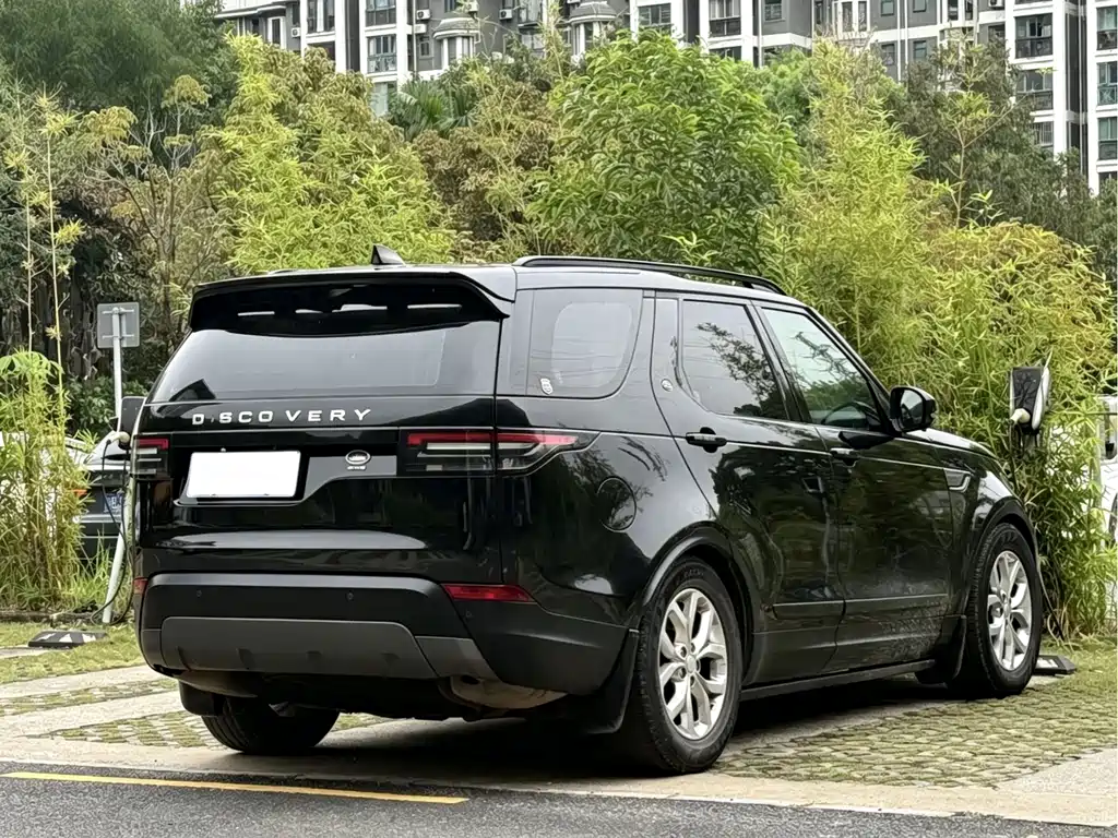 Land Rover Discovery 2018 — фото 6