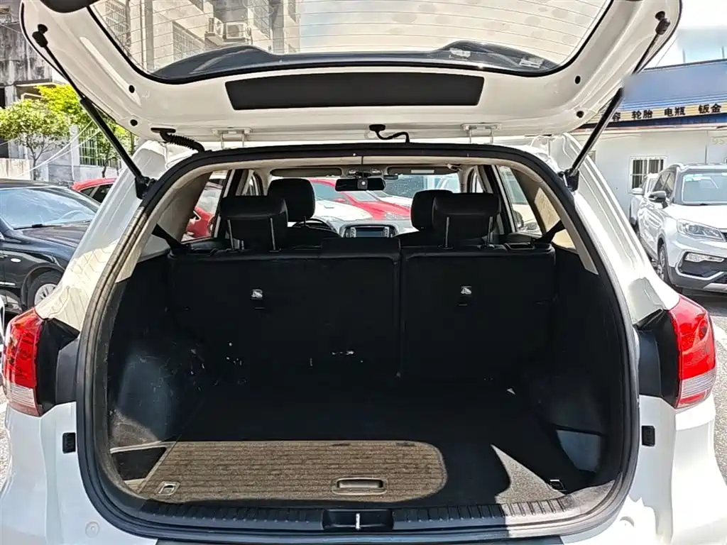 Kia KX3 2019 — фото 19