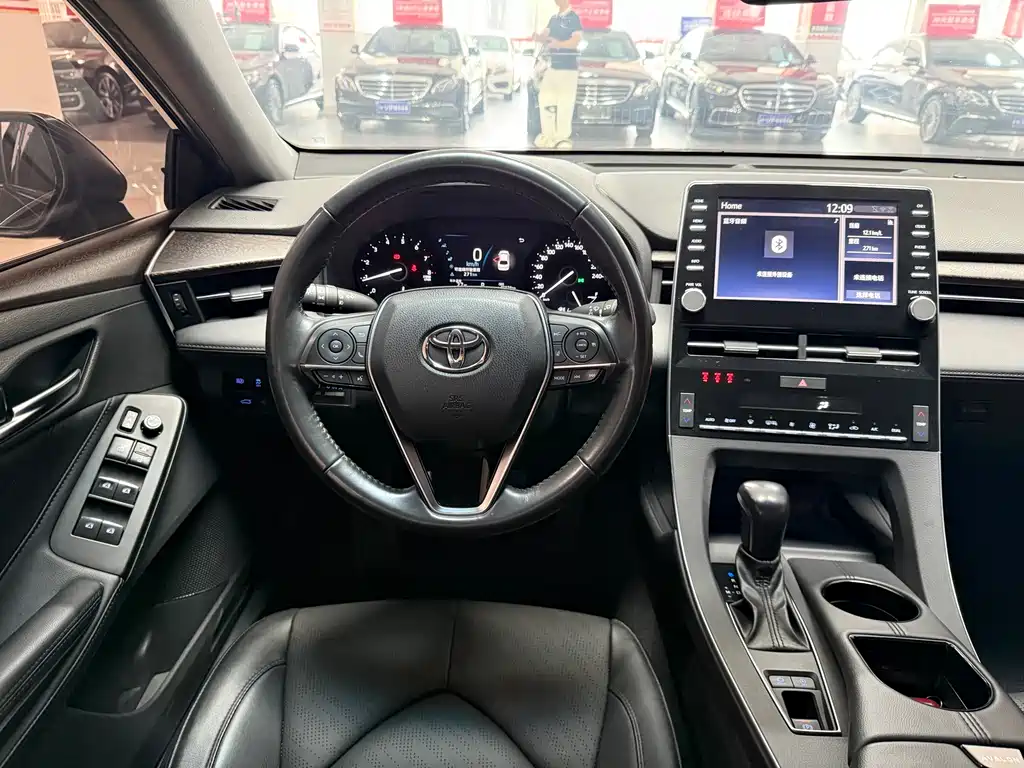 Toyota Avalon 2020 — фото 13