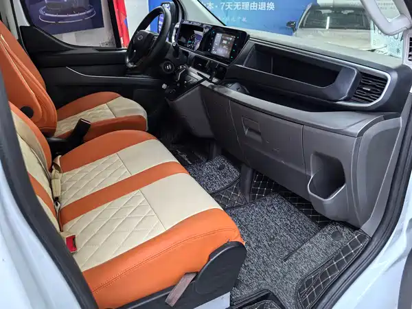 Ford Transit 2023