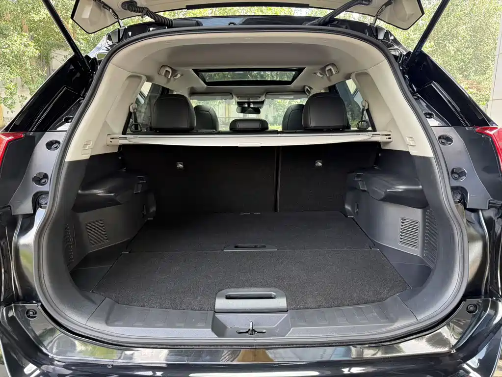 Nissan X-Trail 2023 — фото 16
