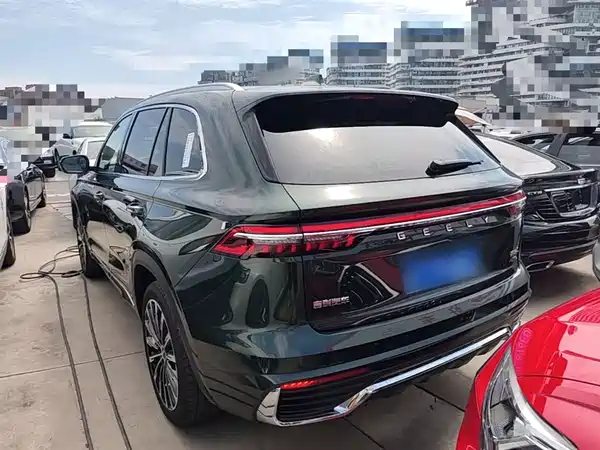 Geely Xingyue L 2025