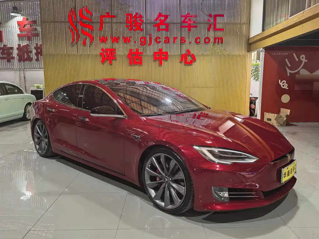 Tesla Model S 2017 — фото 3