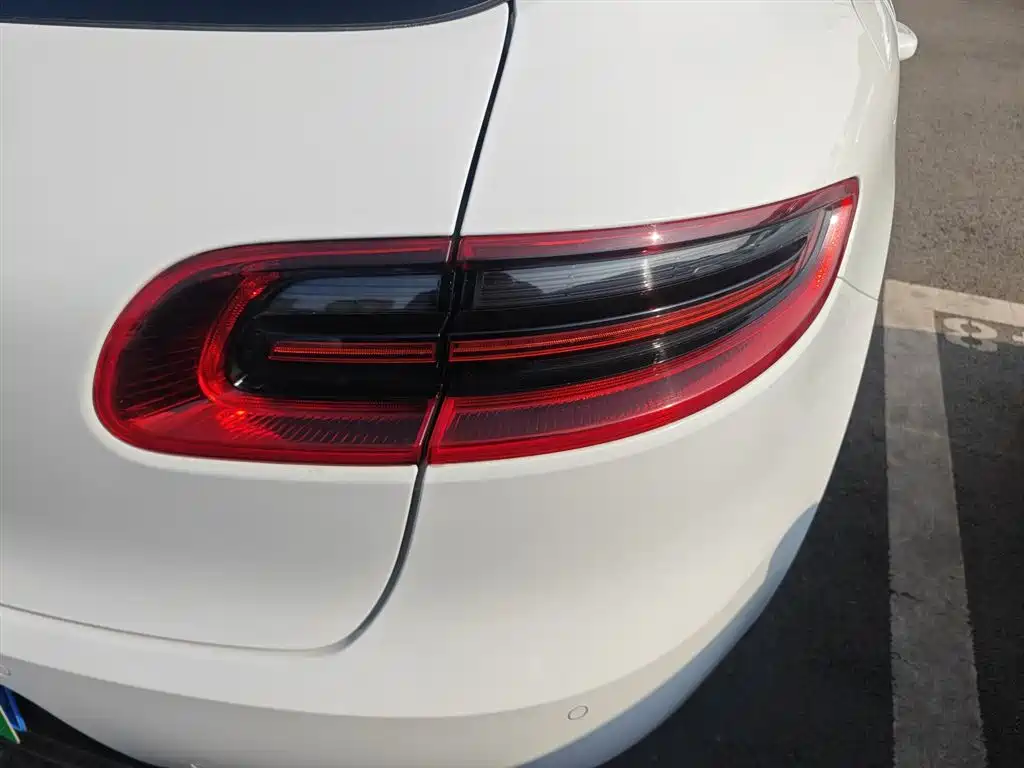 Porsche Macan 2016 — фото 8