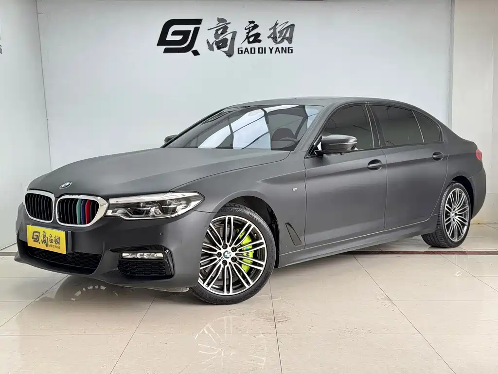 BMW 5 Series 2018 — фото 1