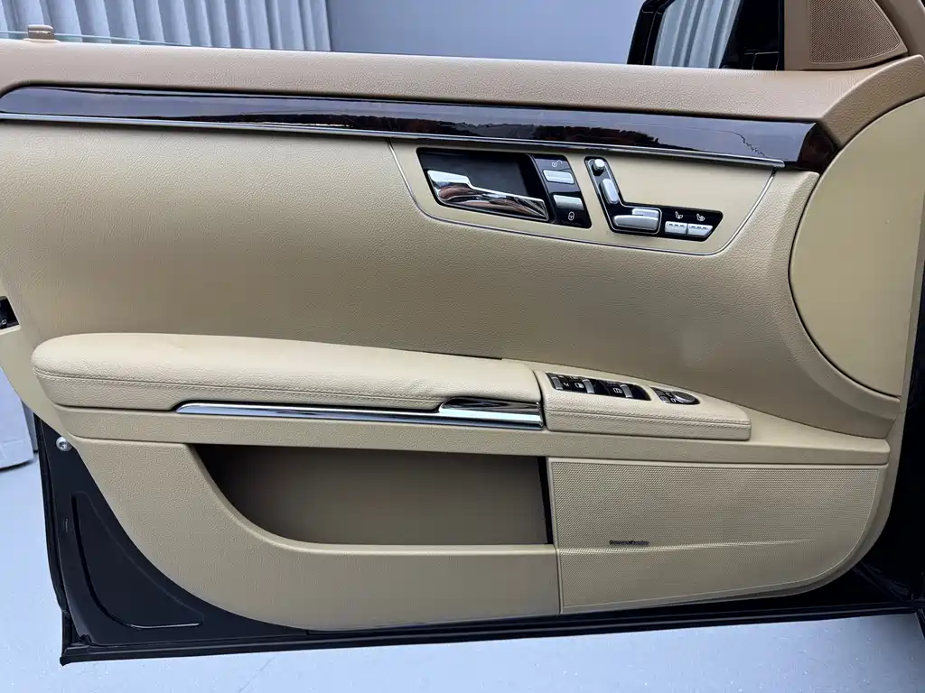 Mercedes-Benz S-Class 2010 — фото 22