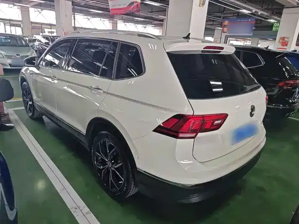 Volkswagen Tiguan L 2020