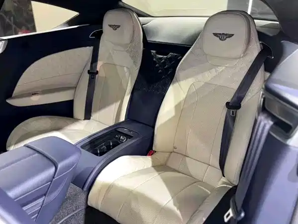 Bentley Continental 2022