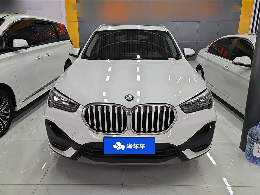 BMW X1 2021 — фото 2