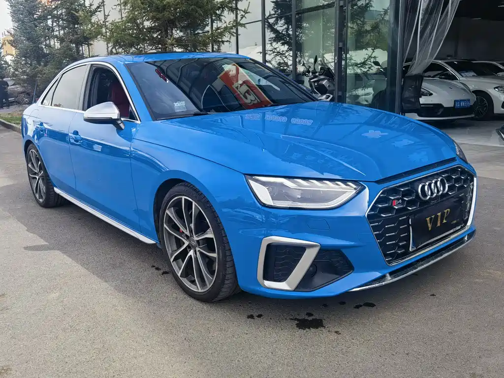 Audi S4 2021 — фото 1
