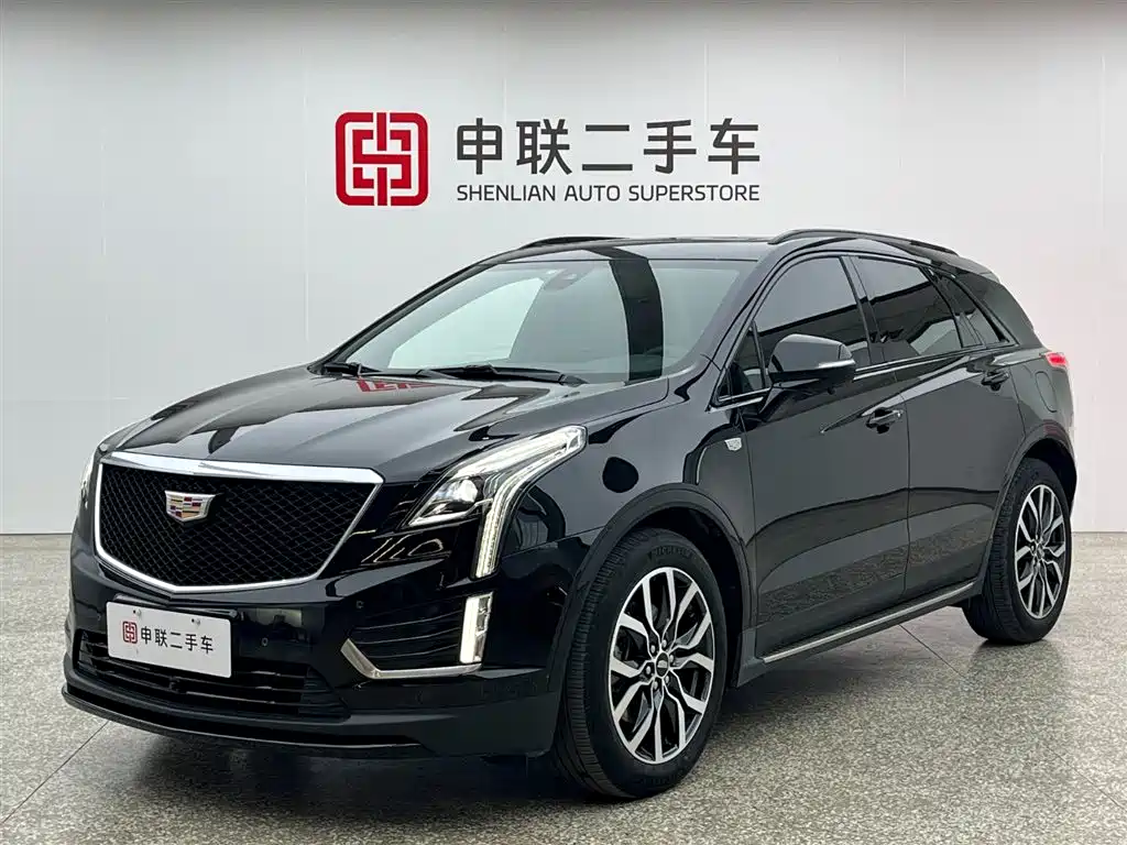 Cadillac XT5 2022 — фото 1