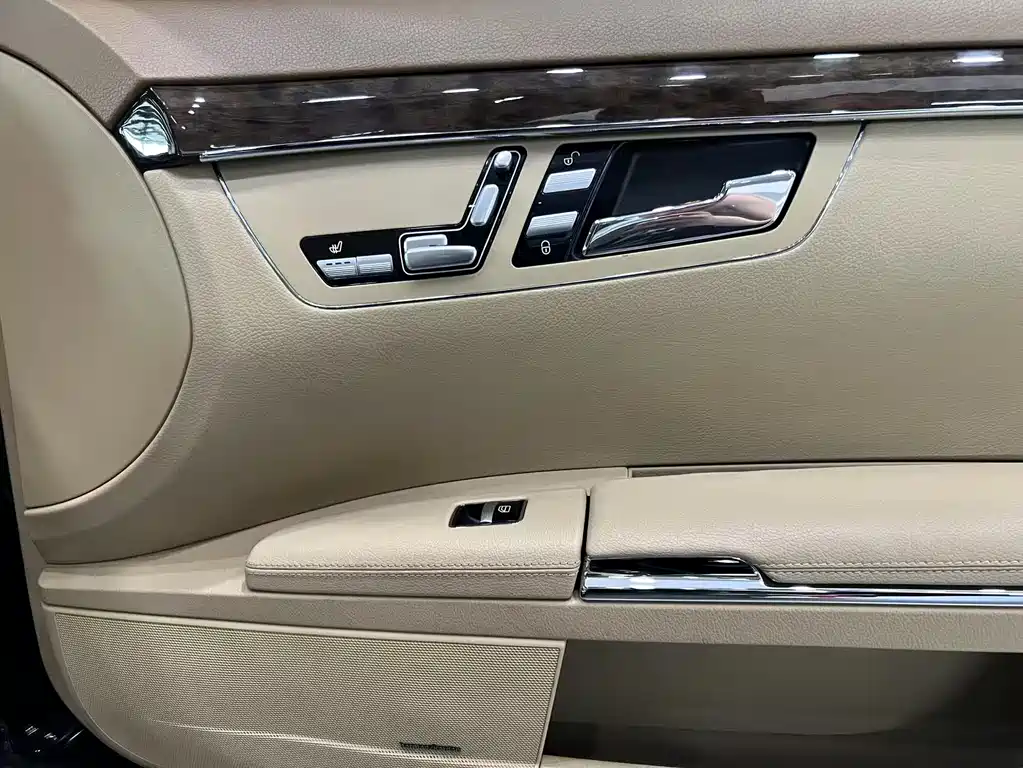 Mercedes-Benz S-Class 2012 — фото 19