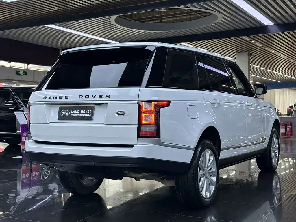 Land Rover Range Rover 2016 — фото 14