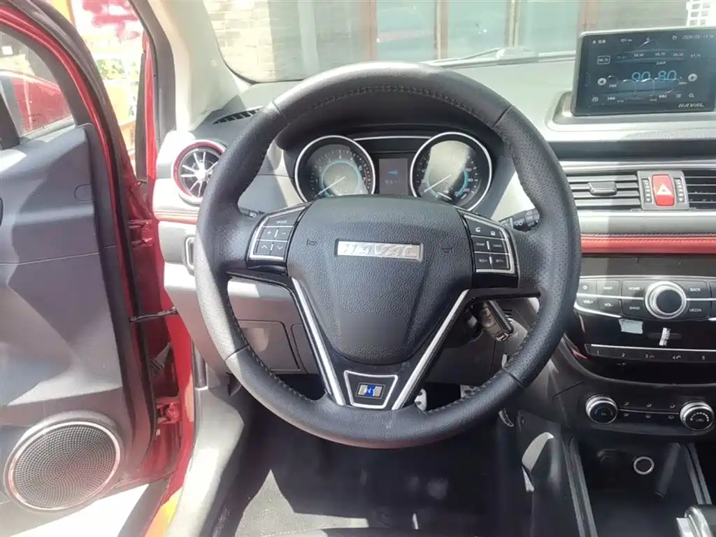 Haval H1 2016 — фото 11