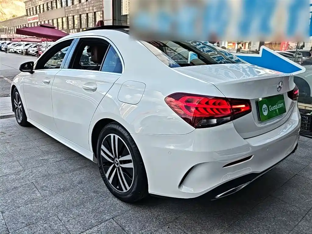 Mercedes-Benz A-Class 2019 — фото 5