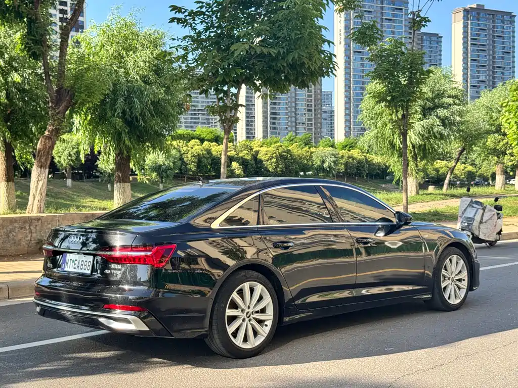Audi A6L 2023 — фото 7