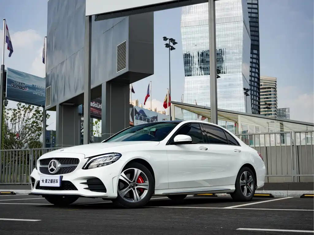 Mercedes-Benz C-Class 2020 — фото 1