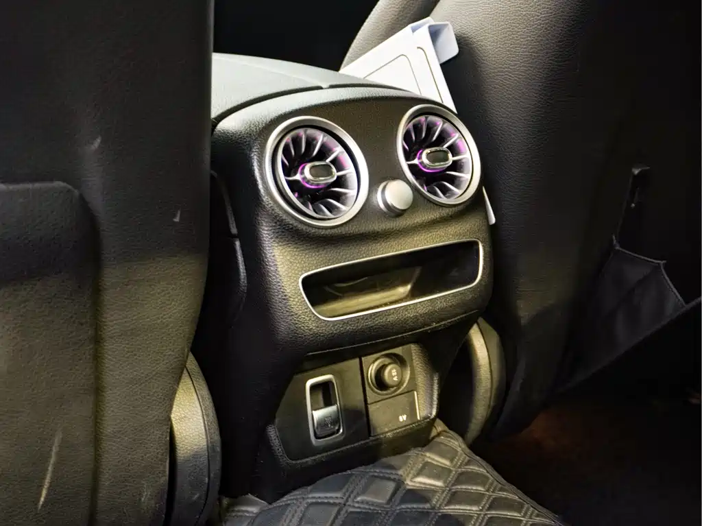 Mercedes-Benz C-Class 2020 — фото 16
