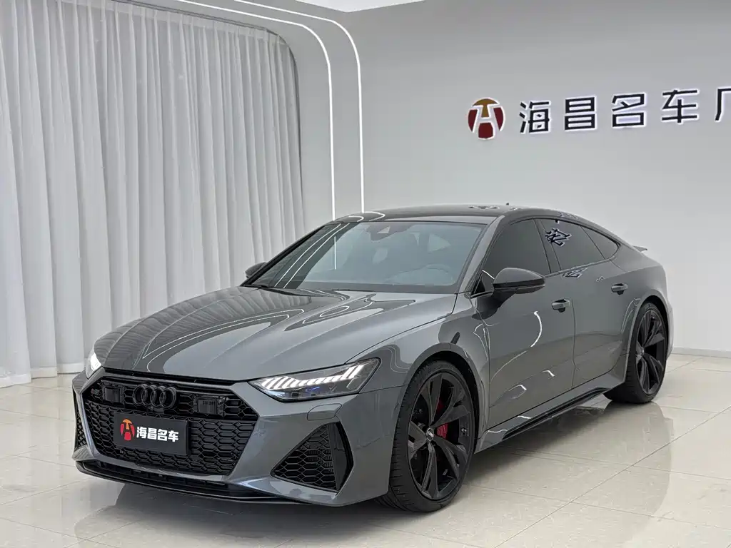 Audi RS 7 2021 — фото 10