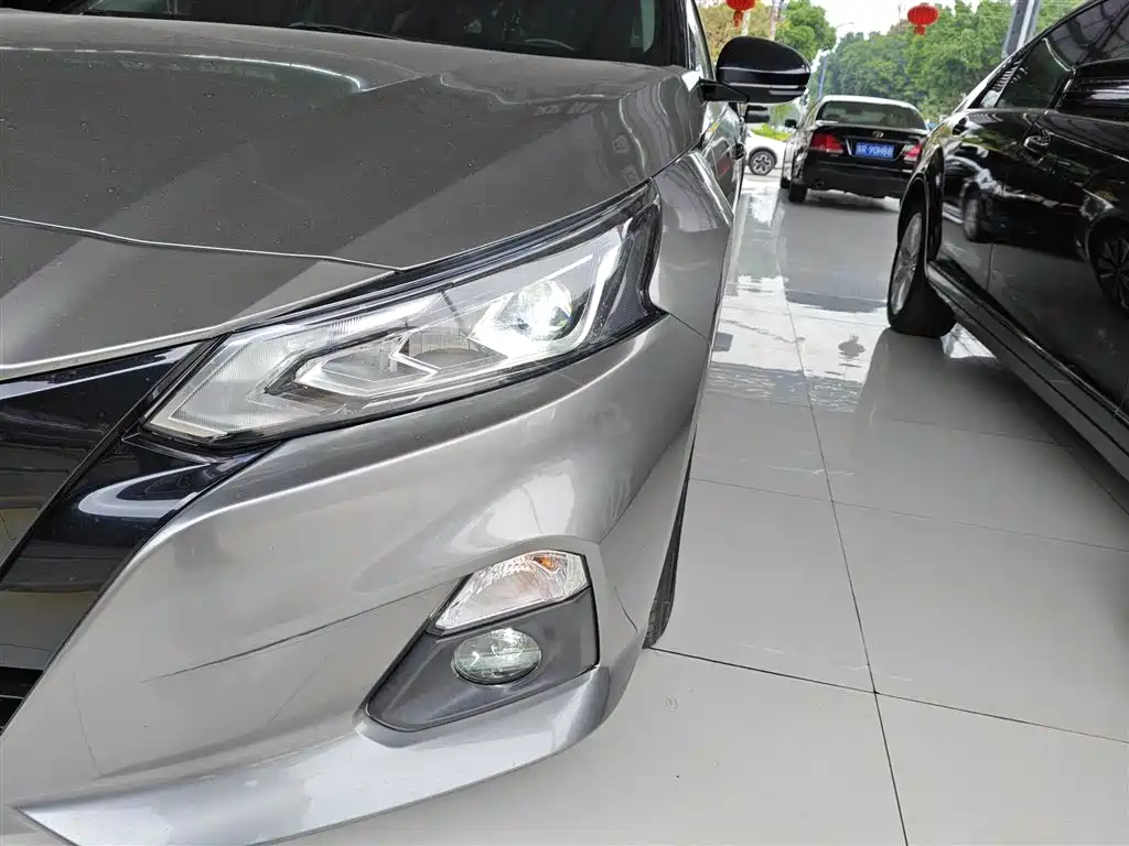 Nissan Teana 2021 — фото 19