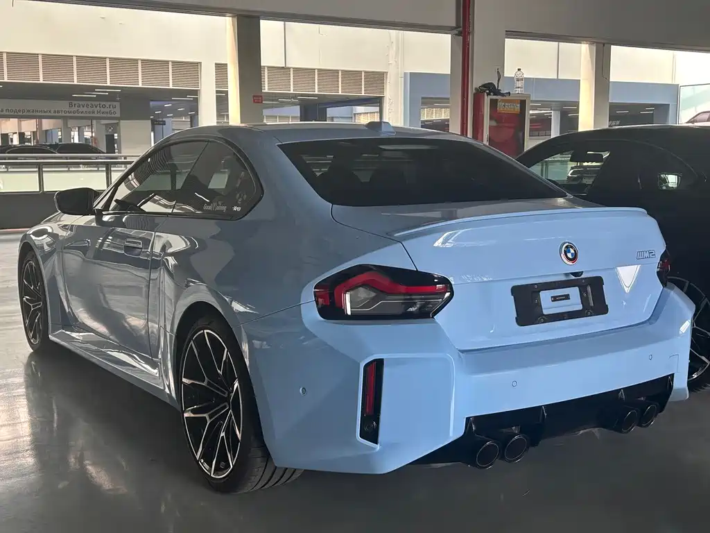 BMW M2 2025 — фото 12