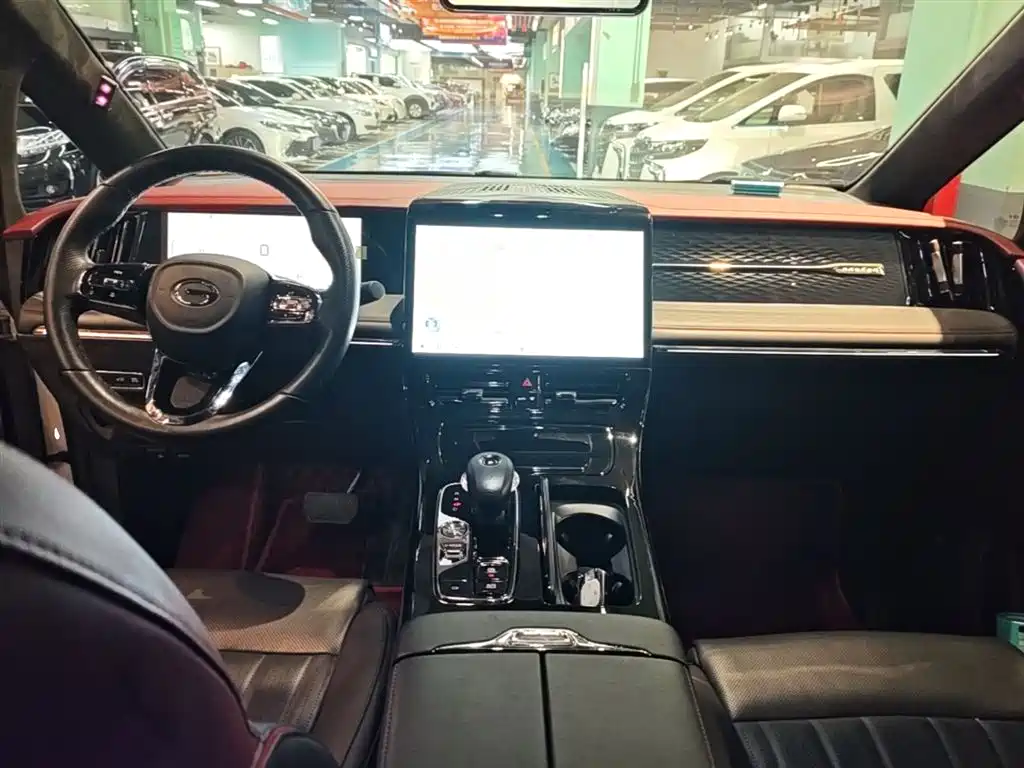 GAC Motor Trumpchi M8 2023 — фото 10