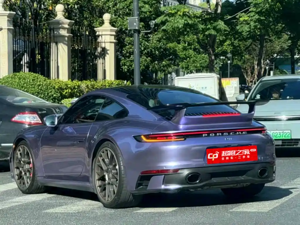 Porsche 911 2022 — фото 2