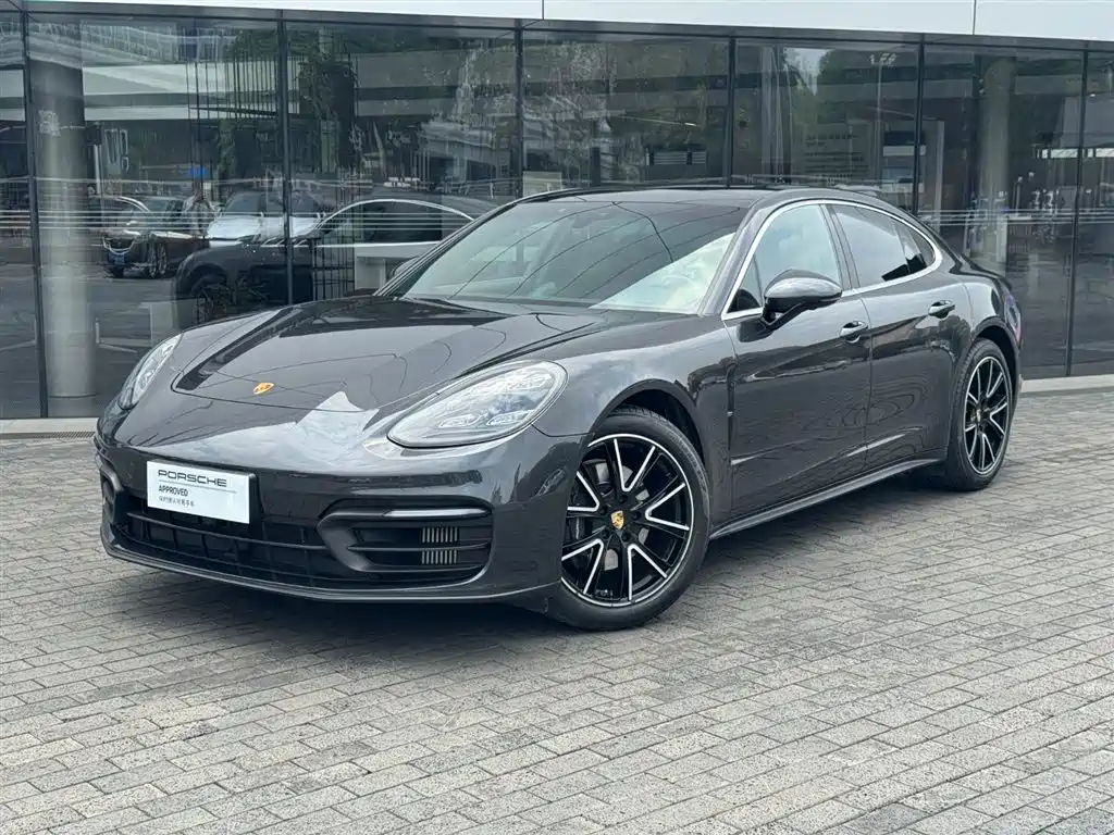 Porsche Panamera 2021 — фото 1