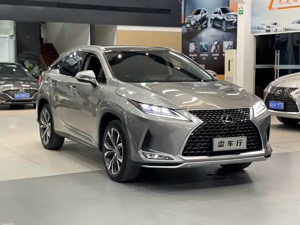 Lexus RX 2020