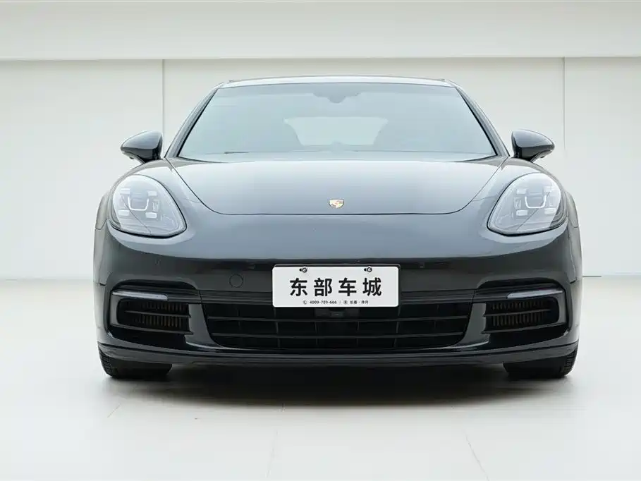 Porsche Panamera 2019 — фото 10