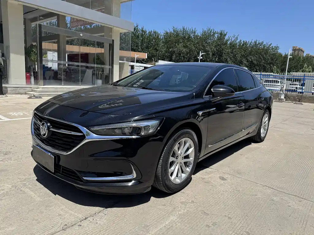 Buick LaCrosse 2020 — фото 1